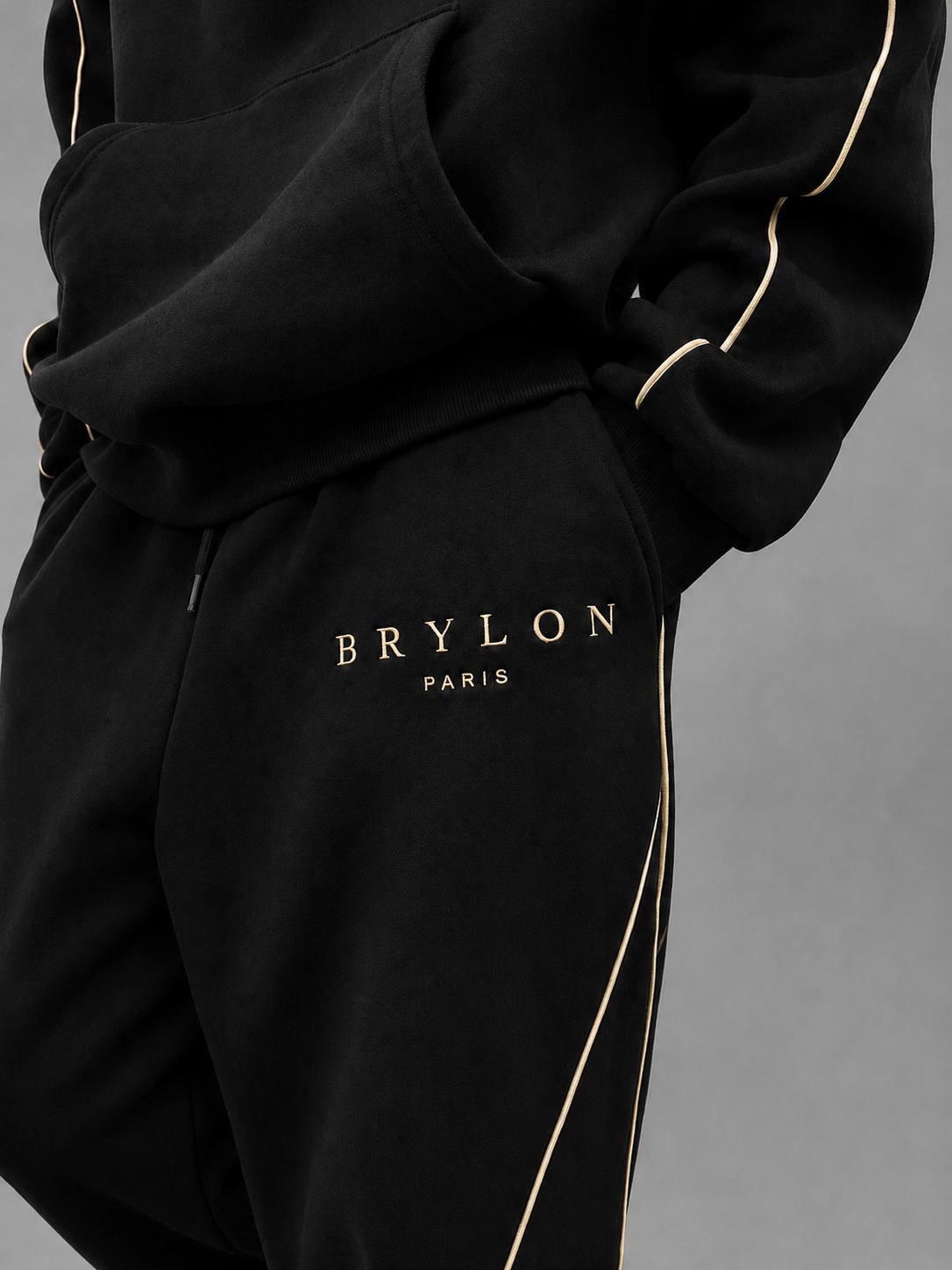 Logo BRYLON PARIS brodé sur le pantalon de l'Ensemble Élite 2026 noir