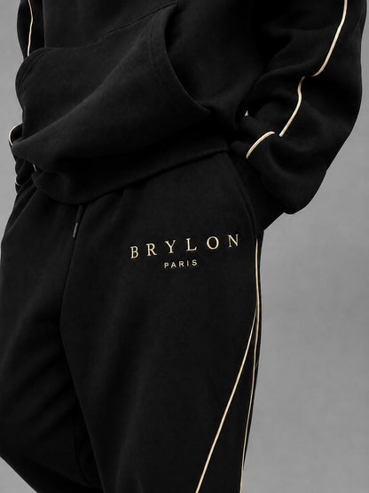 Logo BRYLON PARIS brodé sur le pantalon de l'Ensemble Élite 2026 noir